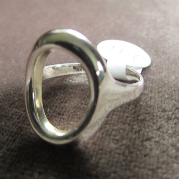 Sterling Silver Open Oval Ring - Sz 8 - Picture 2 of 2